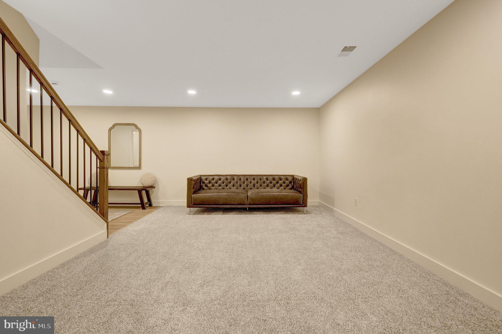 2818 CENTER RIDGE DRIVE