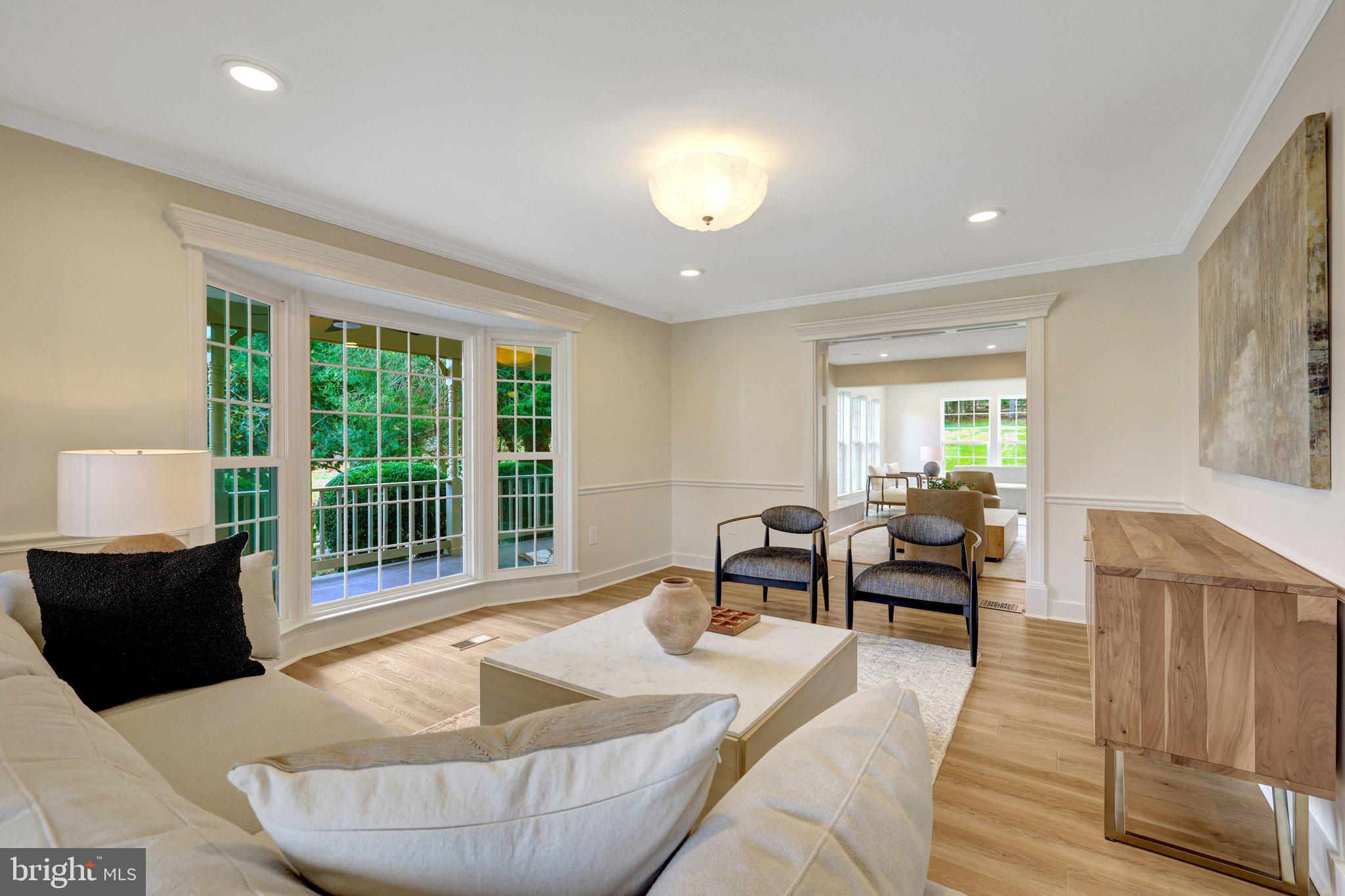 2818 CENTER RIDGE DRIVE