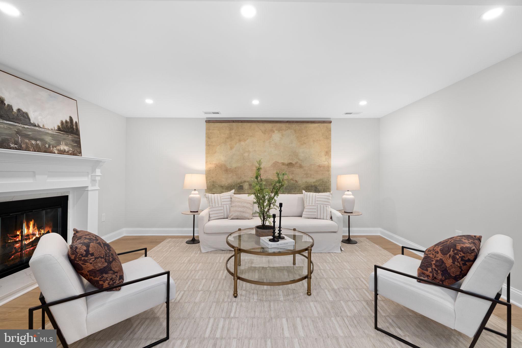 1010 CROTON DRIVE