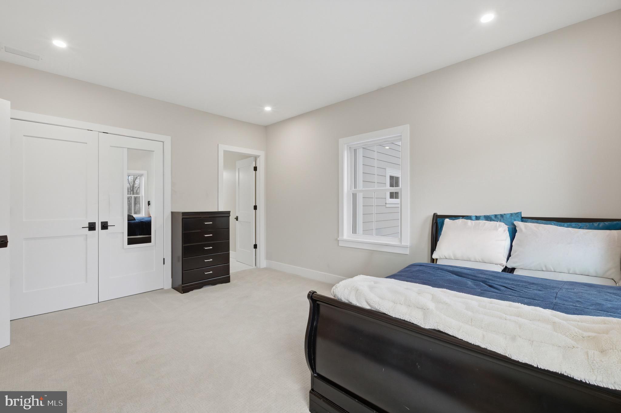 1304 GAHANT ROAD