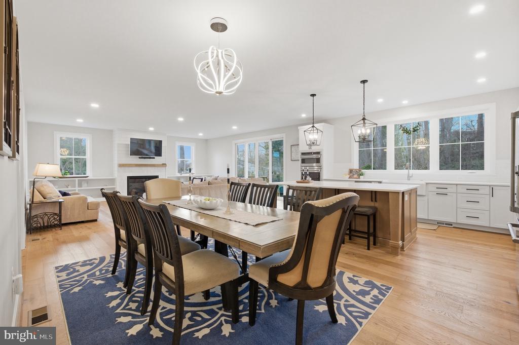1304 GAHANT ROAD