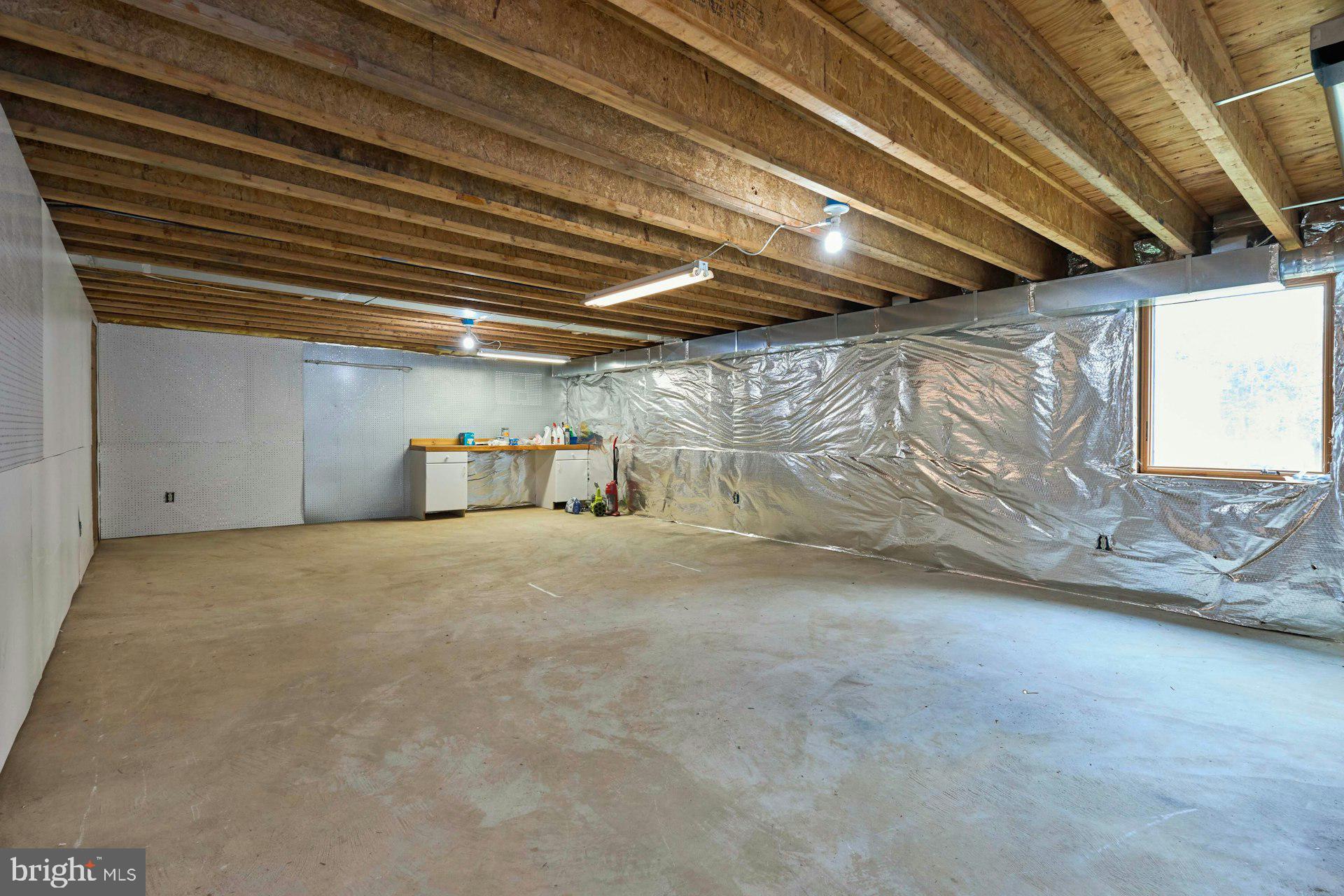 6586 BRADDOCK ROAD