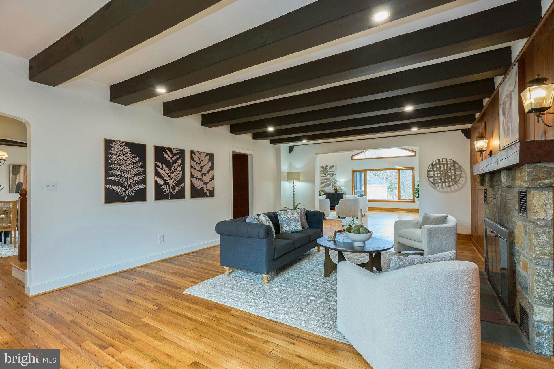 6586 BRADDOCK ROAD
