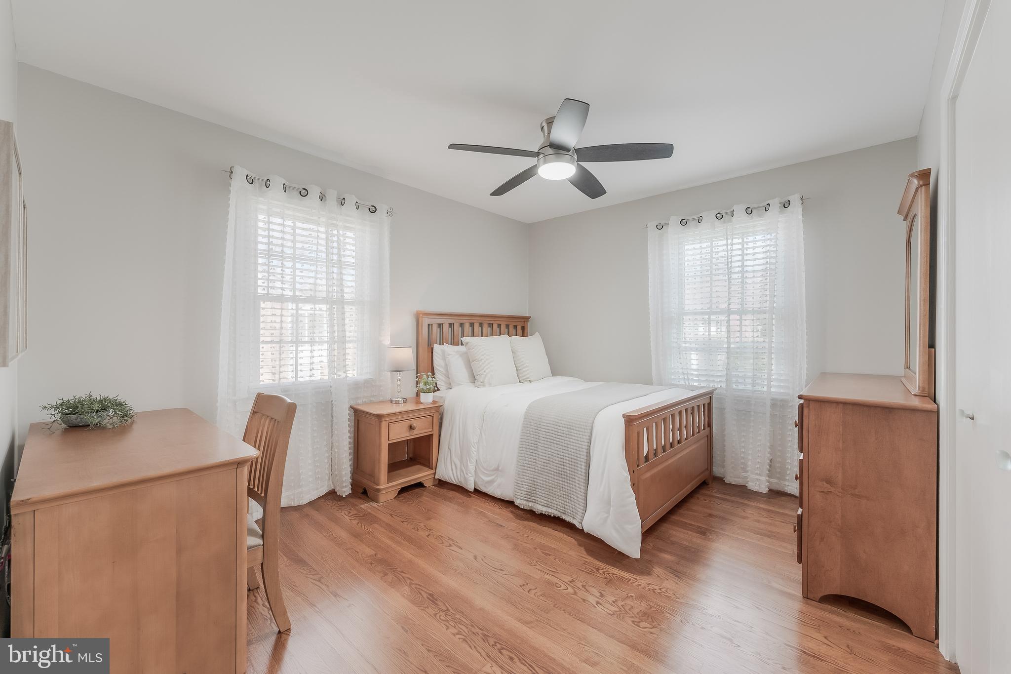 8511 STABLE DRIVE