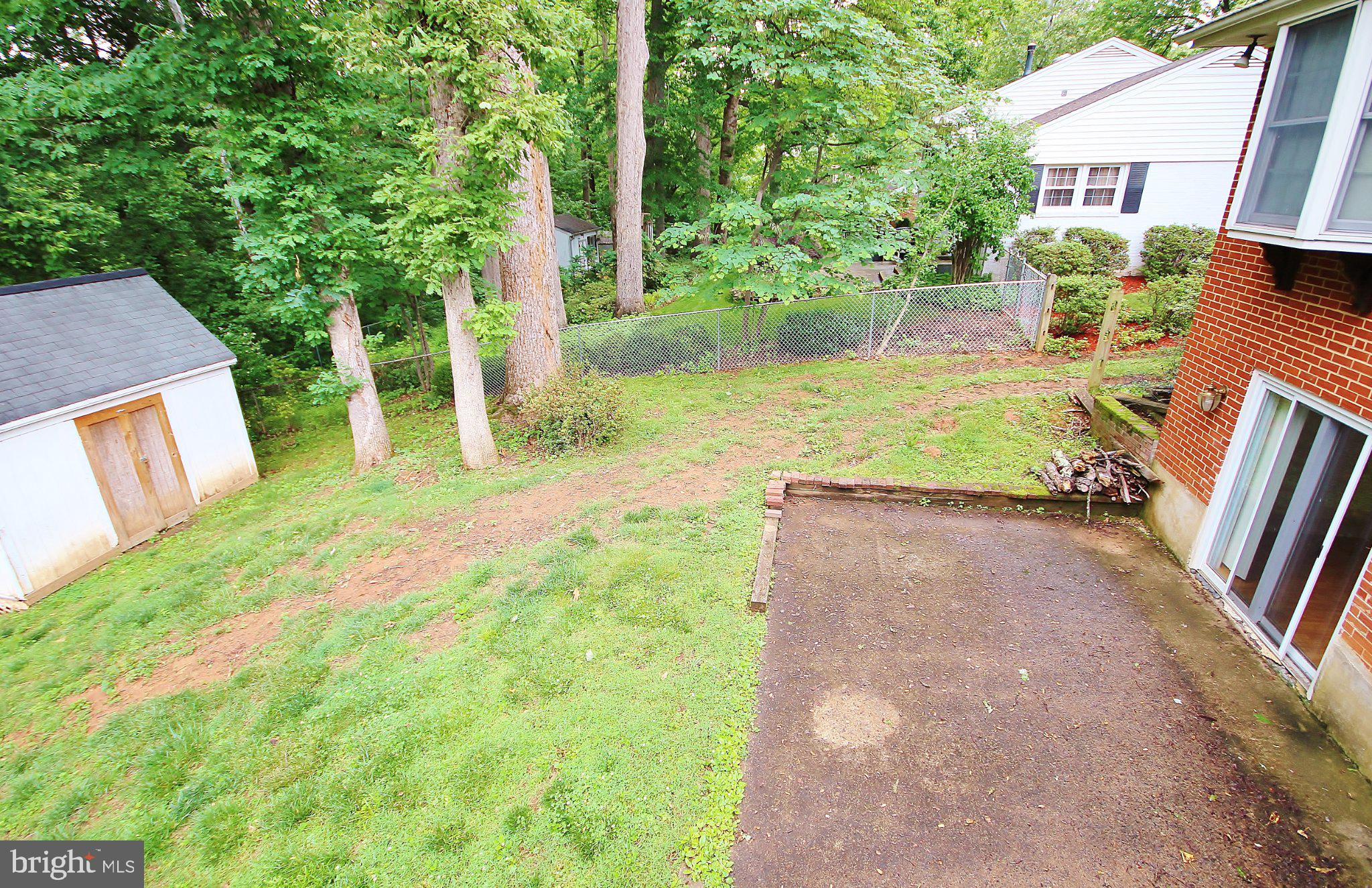 5504 INVERCHAPEL ROAD