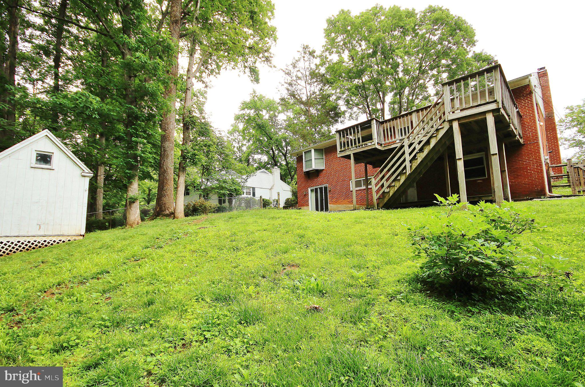 5504 INVERCHAPEL ROAD