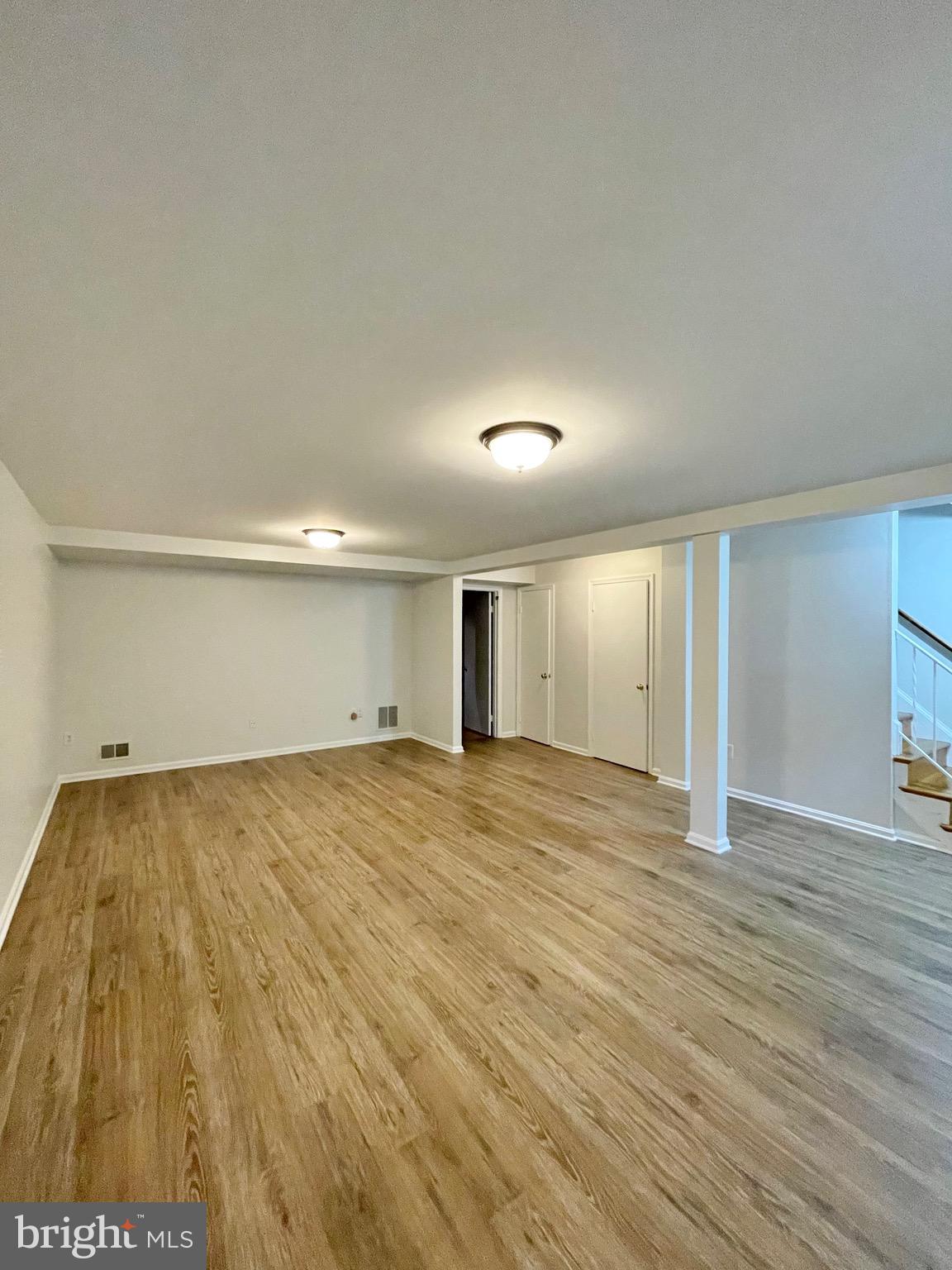 1556 BRUTON COURT