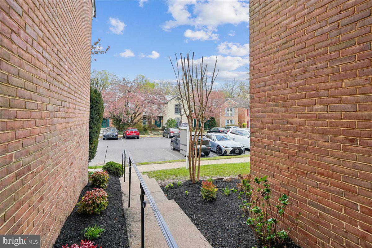 2018 HIGHBORO WAY
