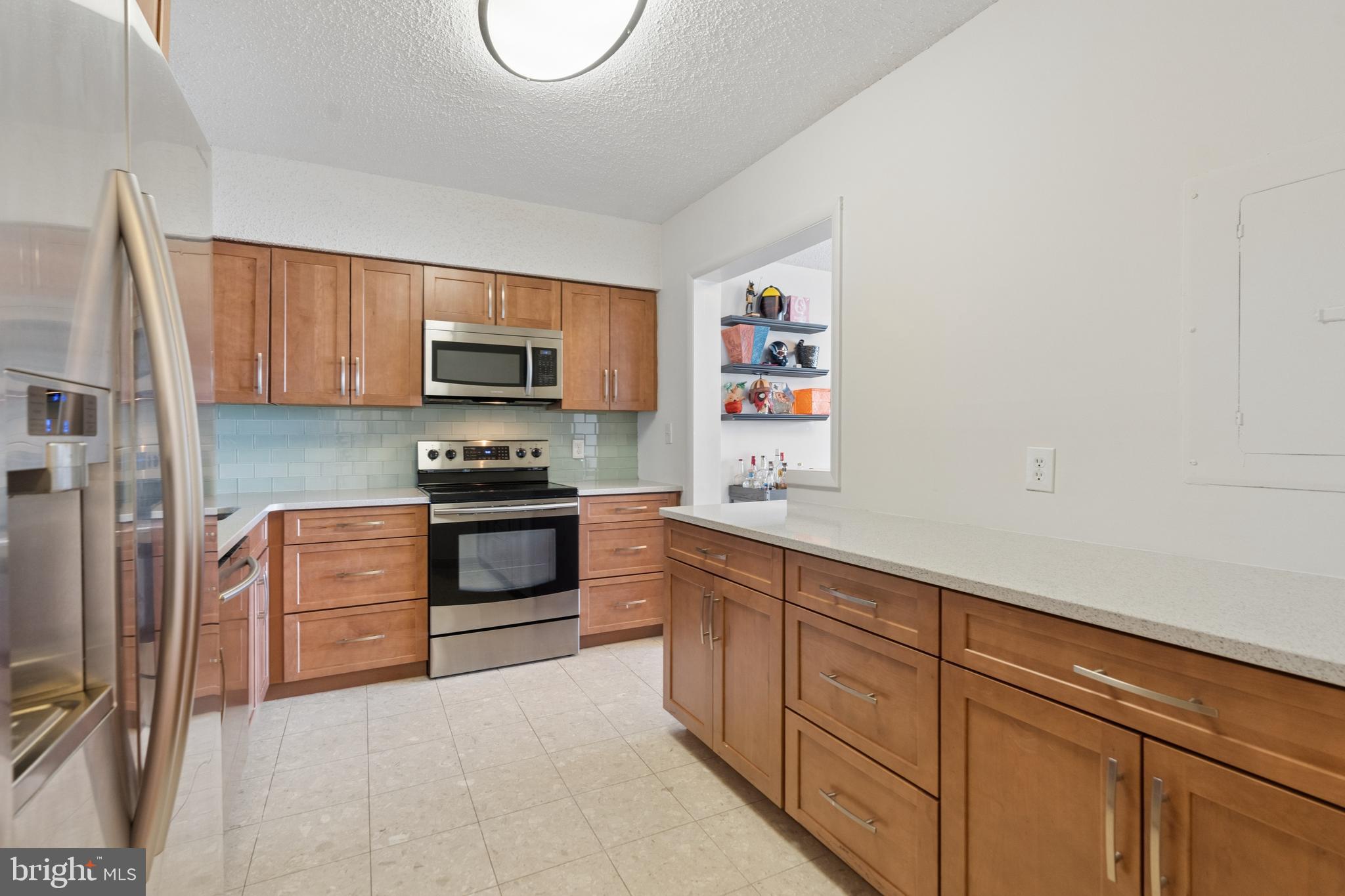 5505 SEMINARY ROAD 1106N