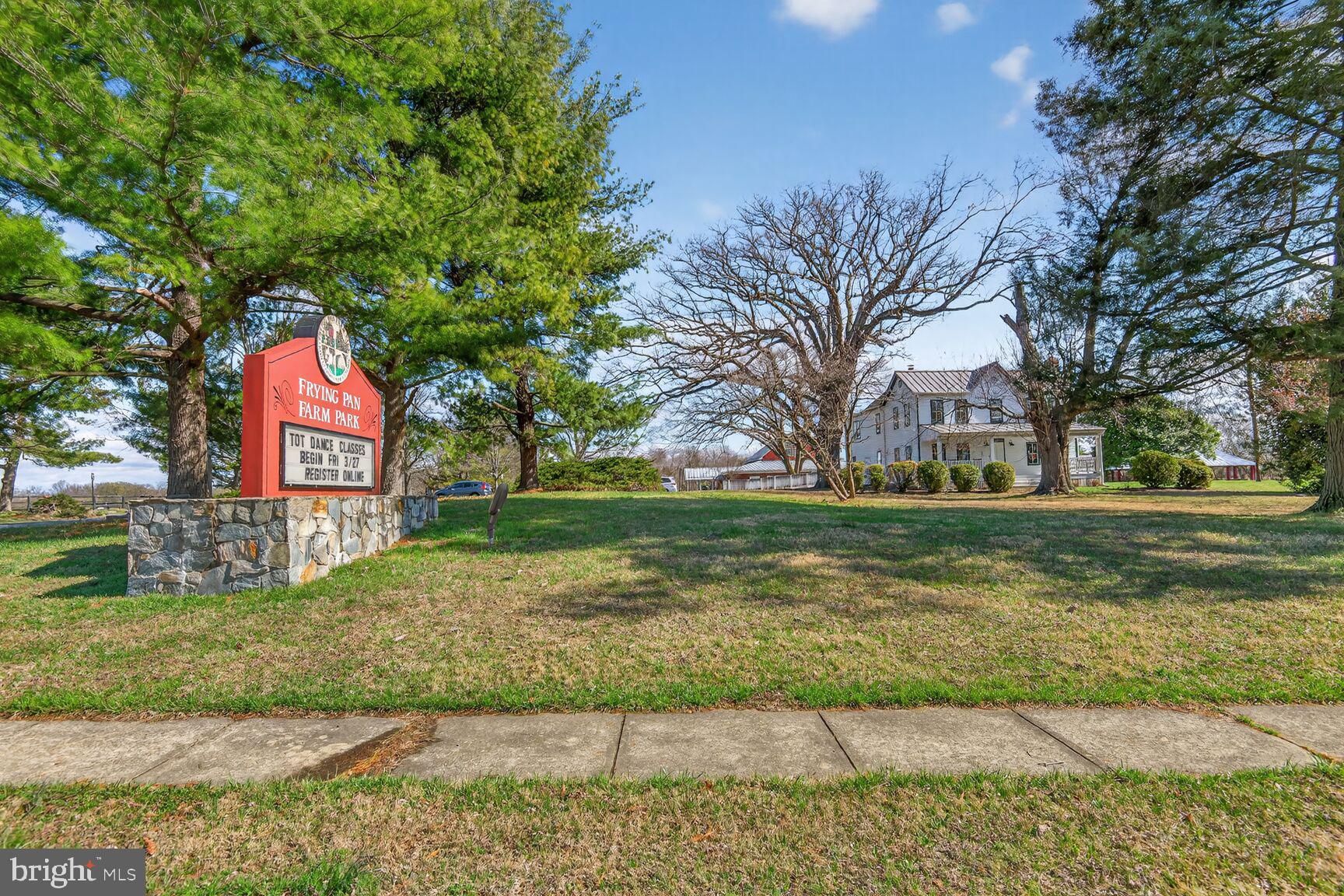 2790 MANSWAY DRIVE