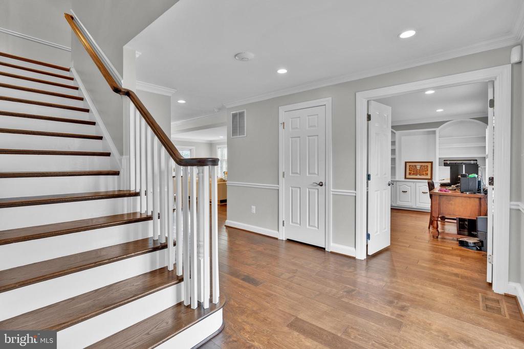 1502 CHAIN BRIDGE COURT