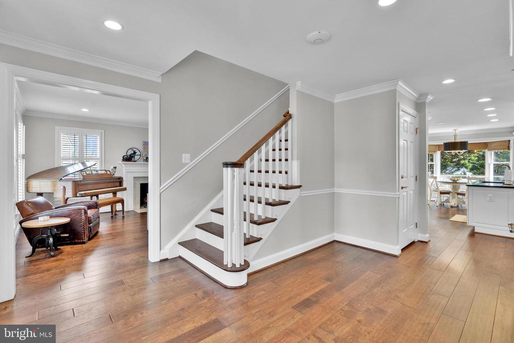 1502 CHAIN BRIDGE COURT