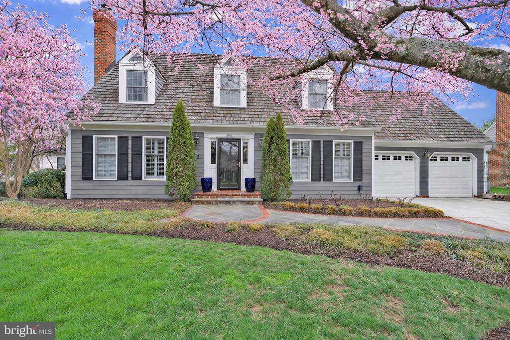1502 CHAIN BRIDGE COURT