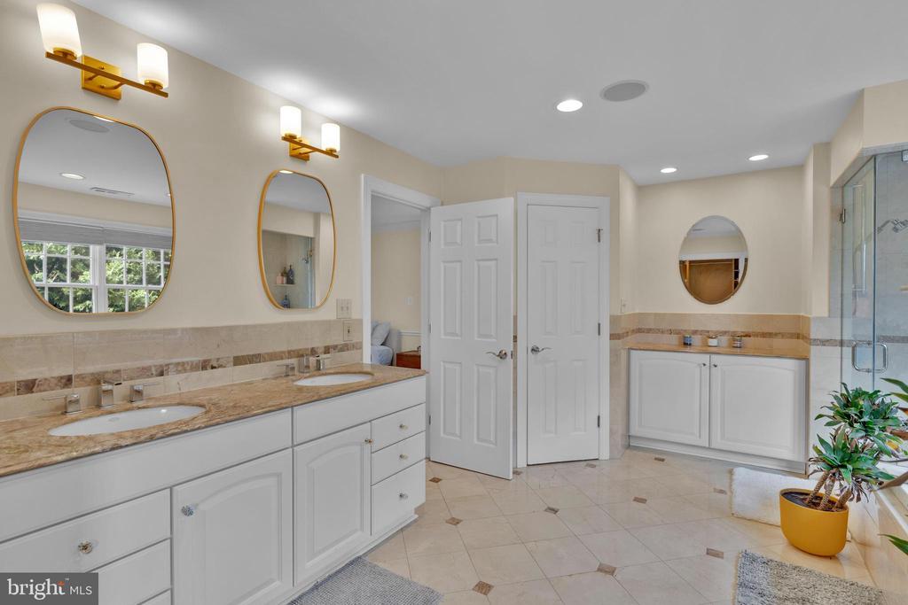 1502 CHAIN BRIDGE COURT