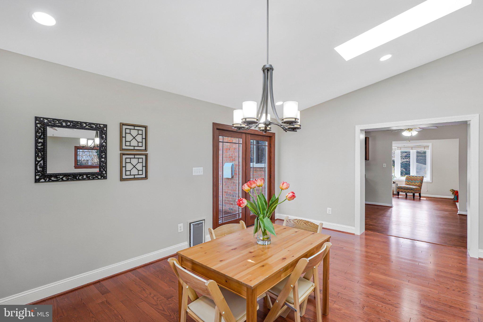 8806 CROMWELL DRIVE