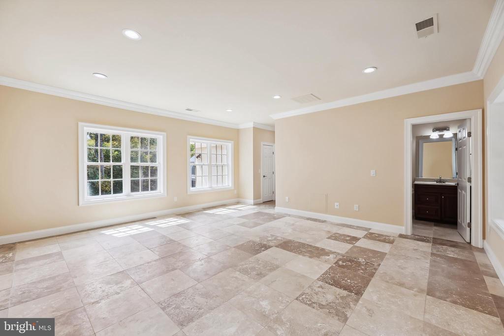 12792 YATES FORD ROAD