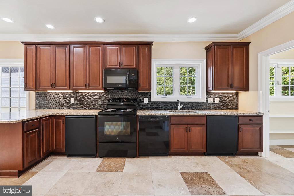 12792 YATES FORD ROAD