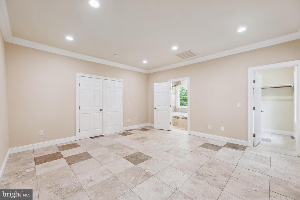 12792 YATES FORD ROAD