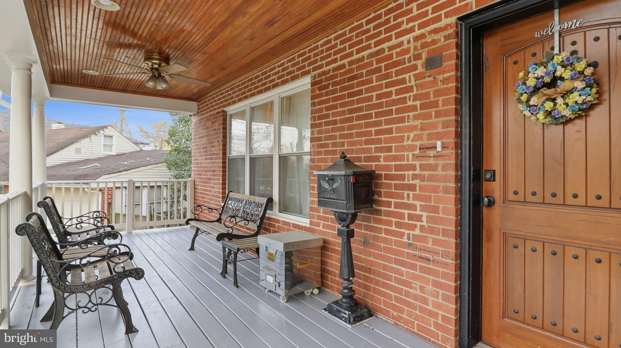 7607 BURNSIDE COURT