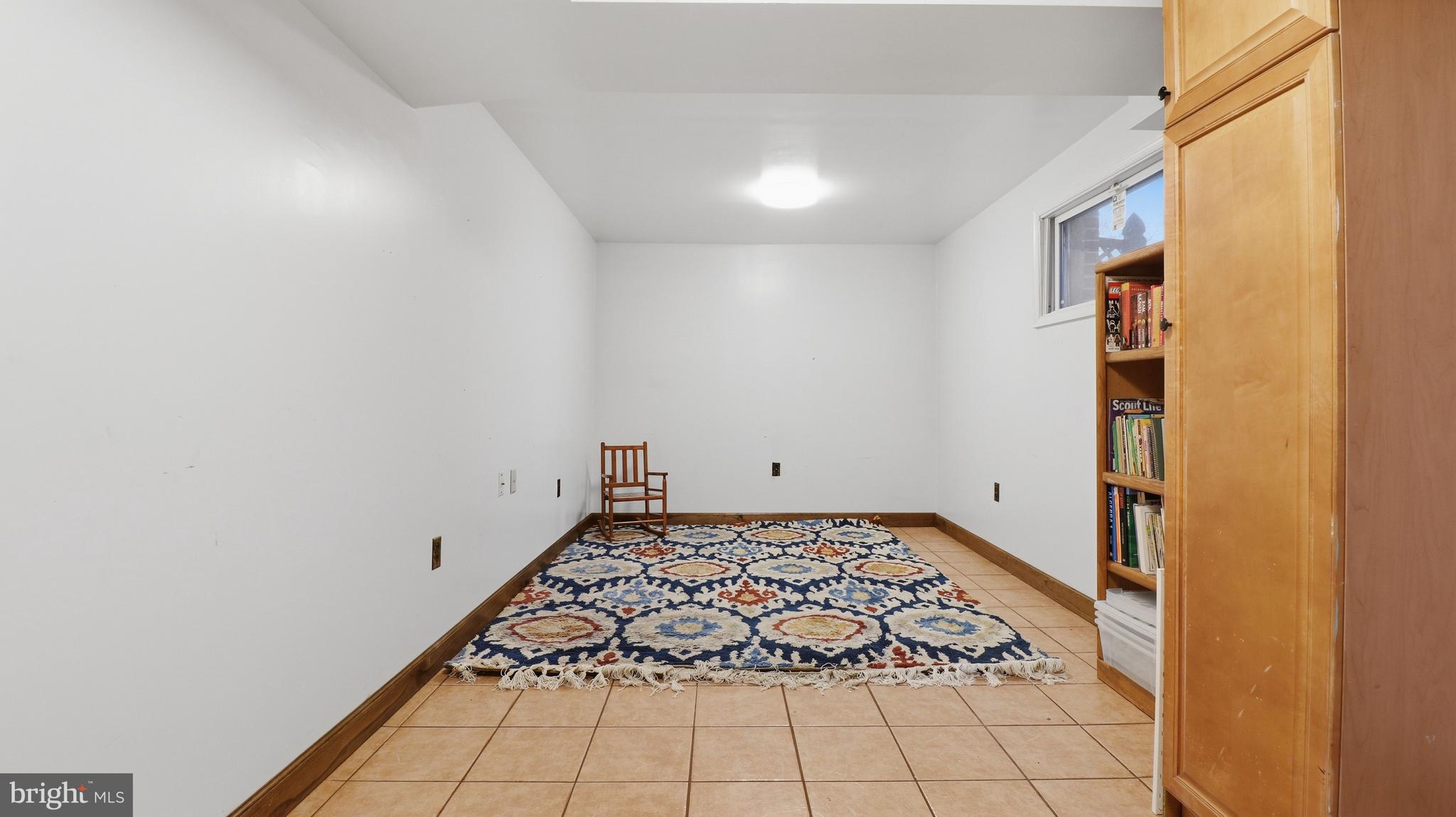 7607 BURNSIDE COURT