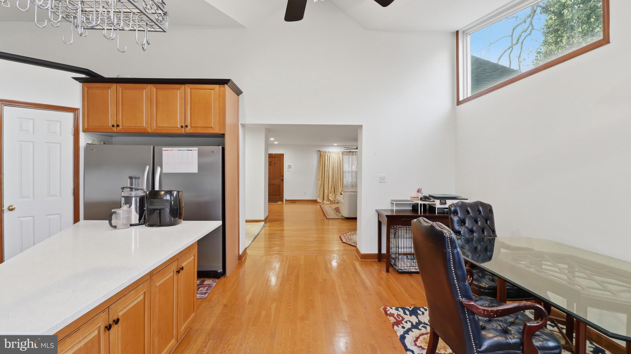7607 BURNSIDE COURT