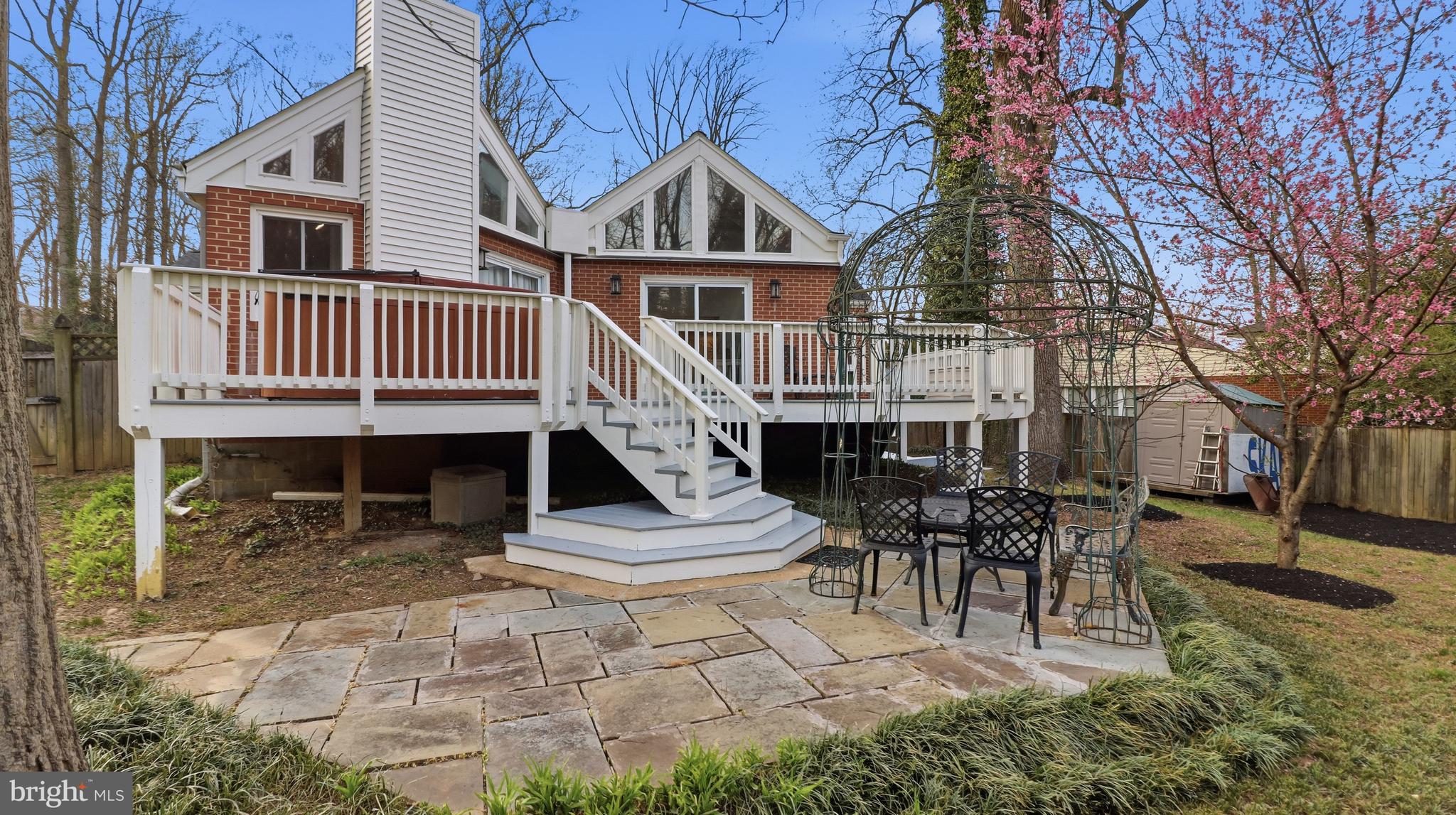 7607 BURNSIDE COURT