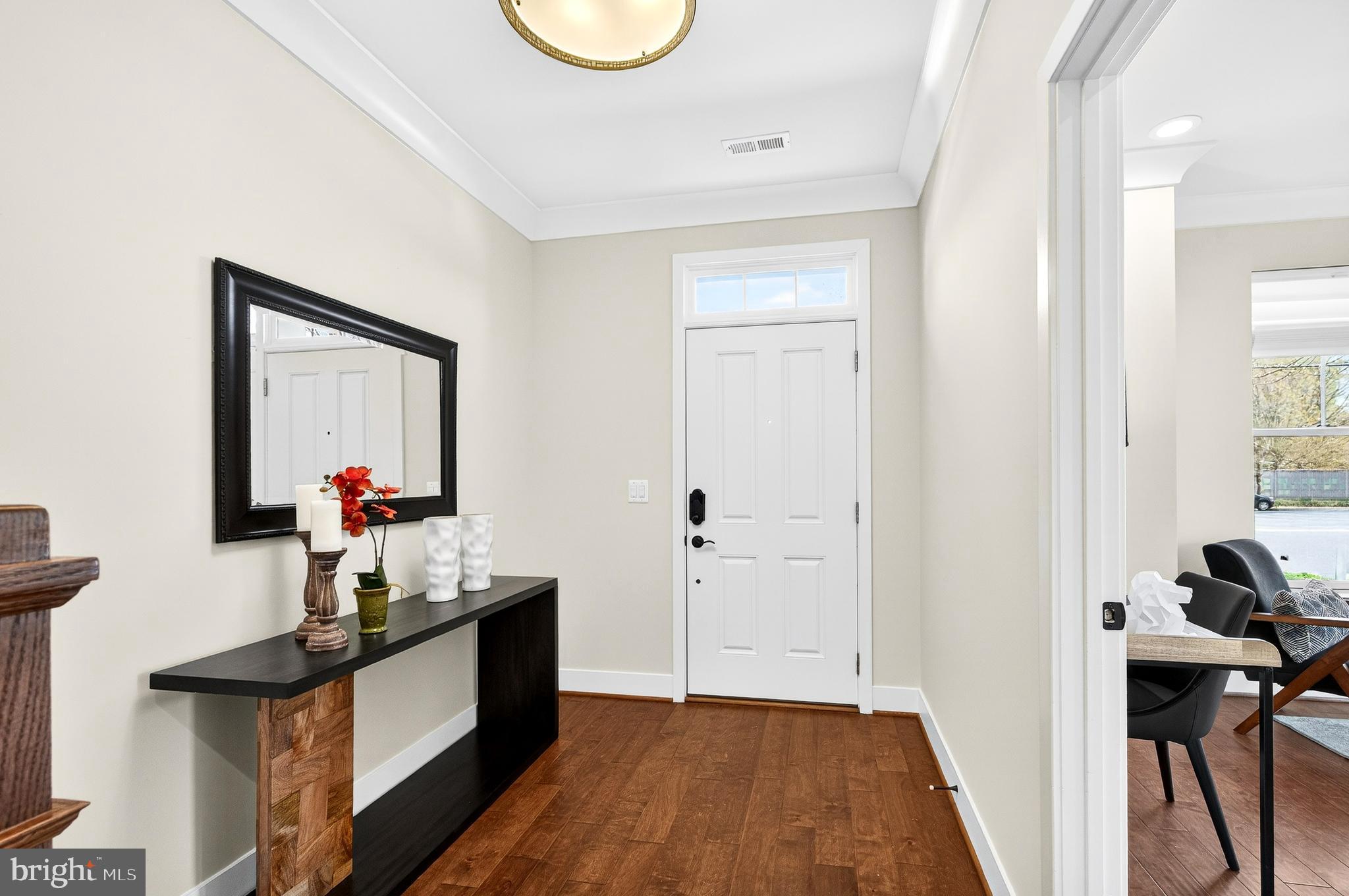 151 CENTER S 1