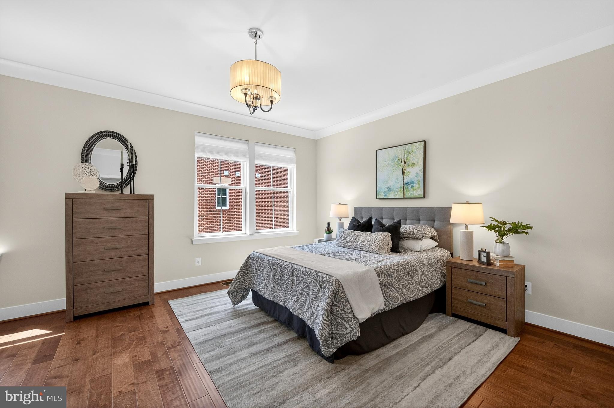151 CENTER S 1