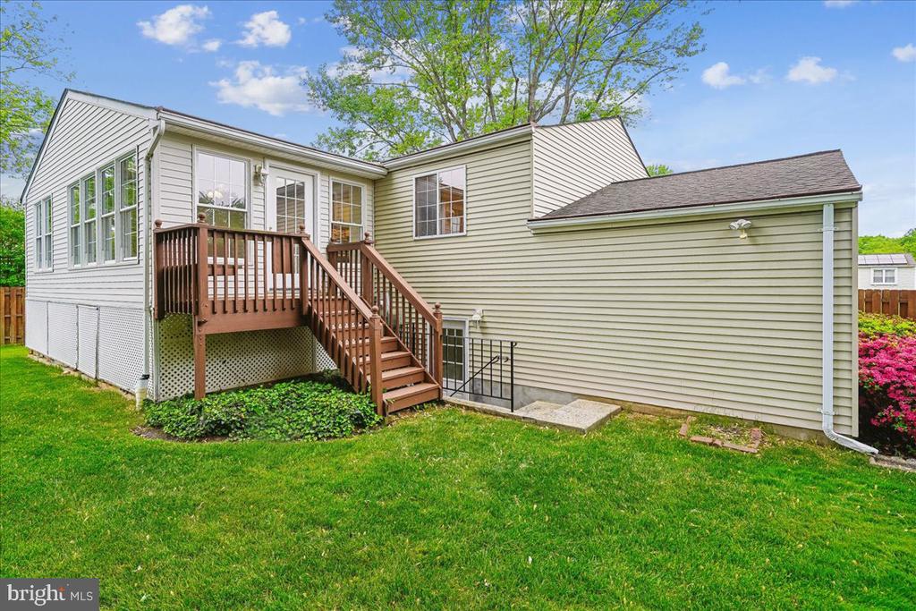 4407 VANTAGE COURT