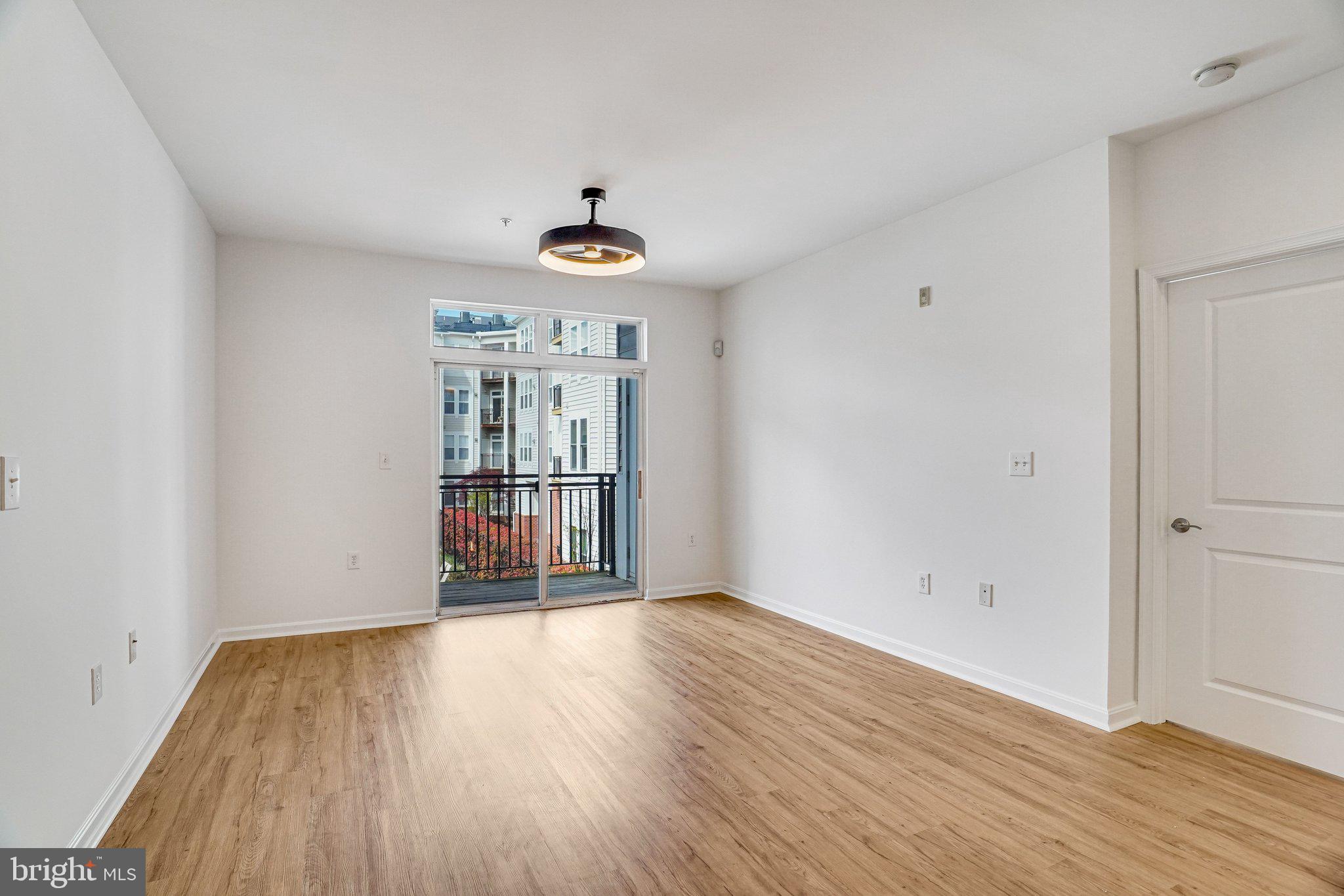 2655 PROSPERITY AVENUE 203