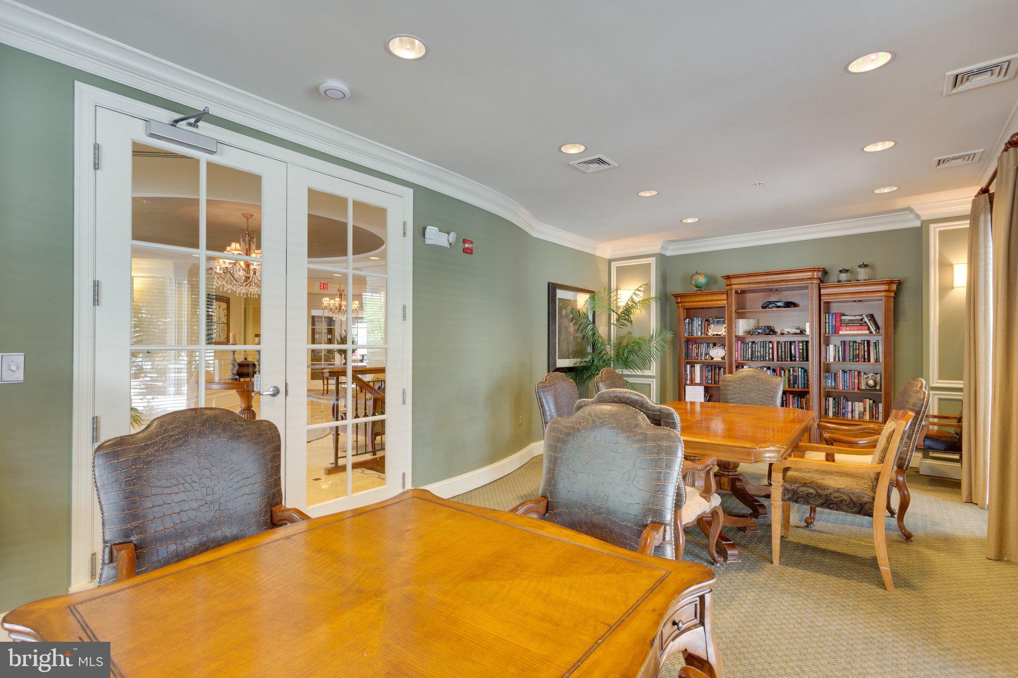 2655 PROSPERITY AVENUE 203