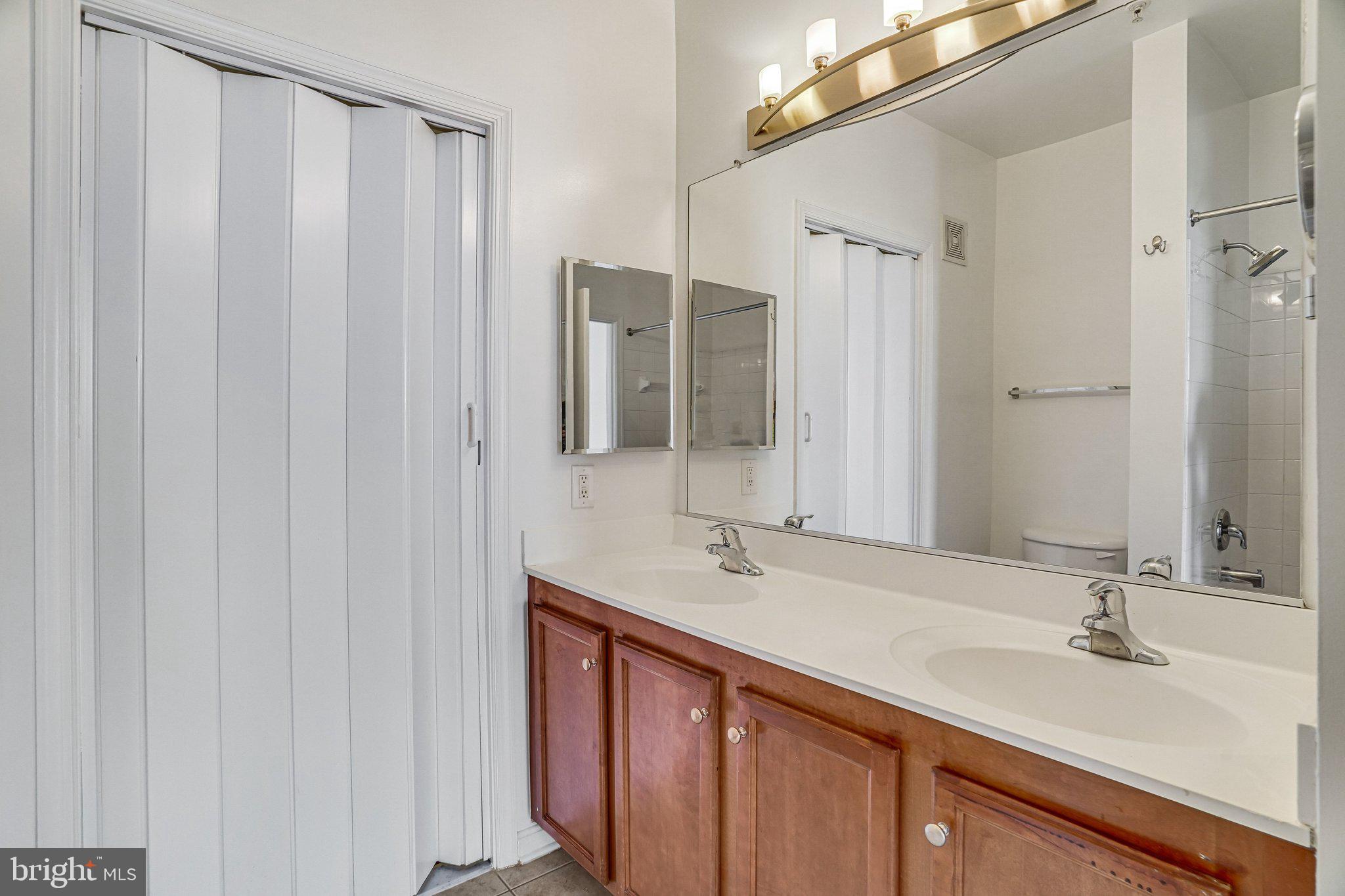 2655 PROSPERITY AVENUE 203