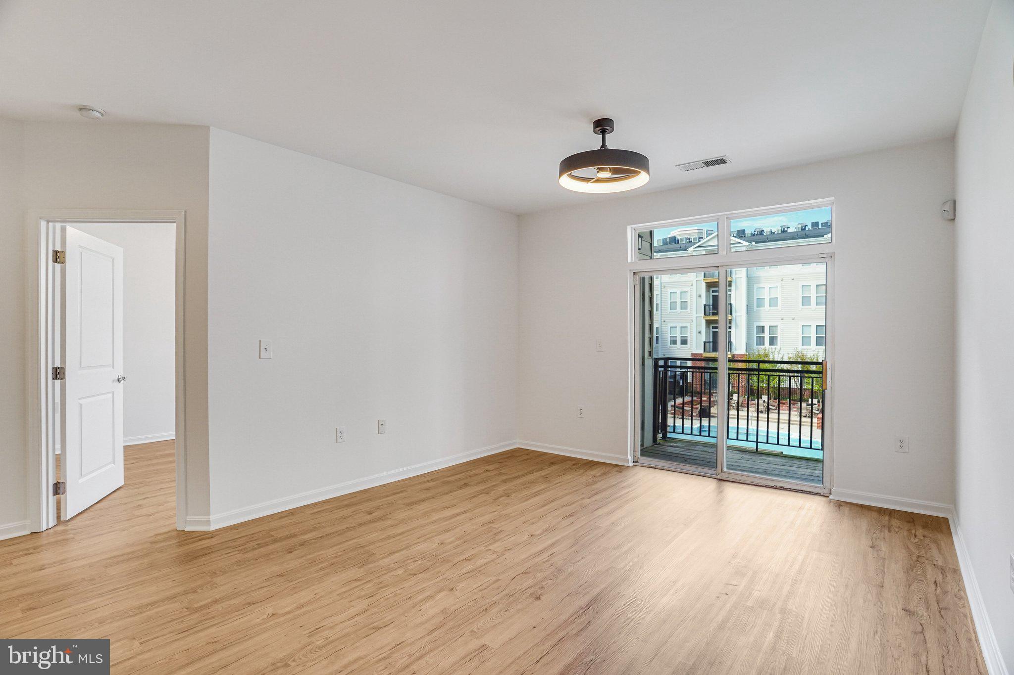 2655 PROSPERITY AVENUE 203