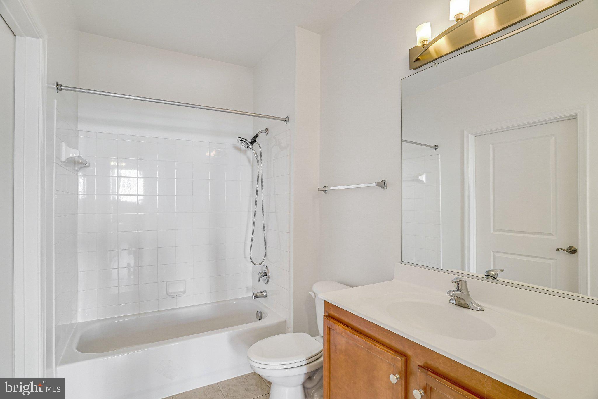 2655 PROSPERITY AVENUE 203
