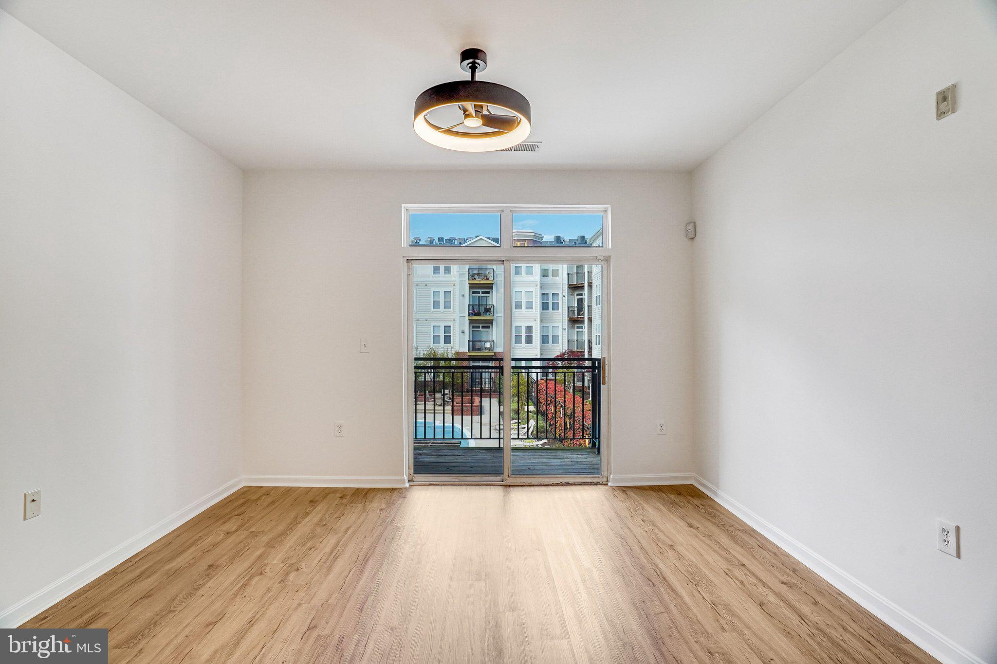 2655 PROSPERITY AVENUE 203