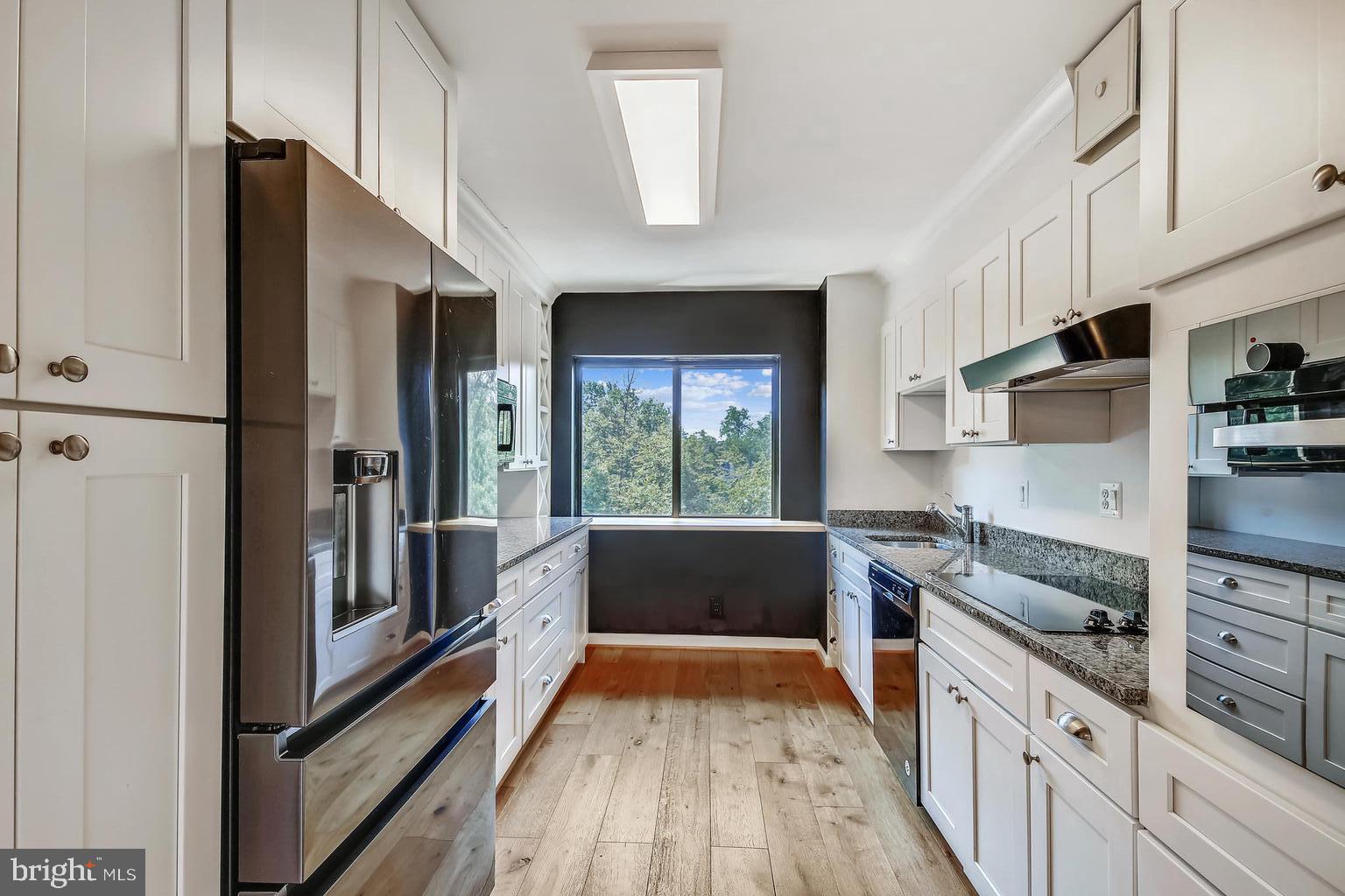 5902 MOUNT EAGLE DRIVE 310