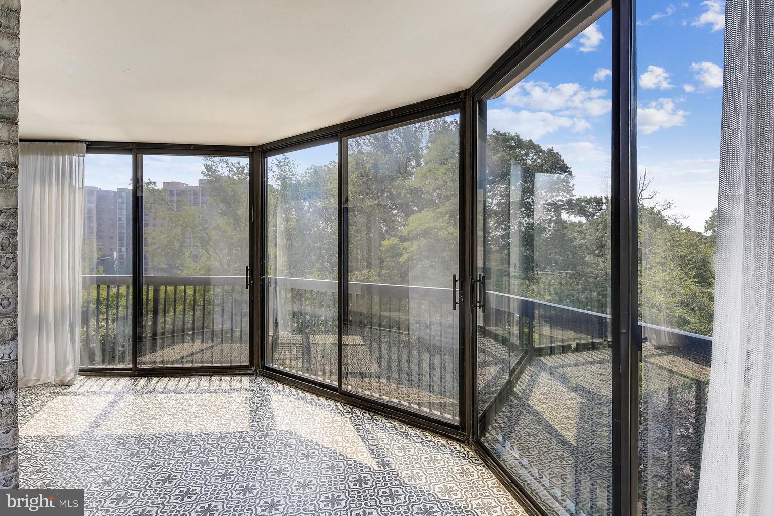 5902 MOUNT EAGLE DRIVE 310