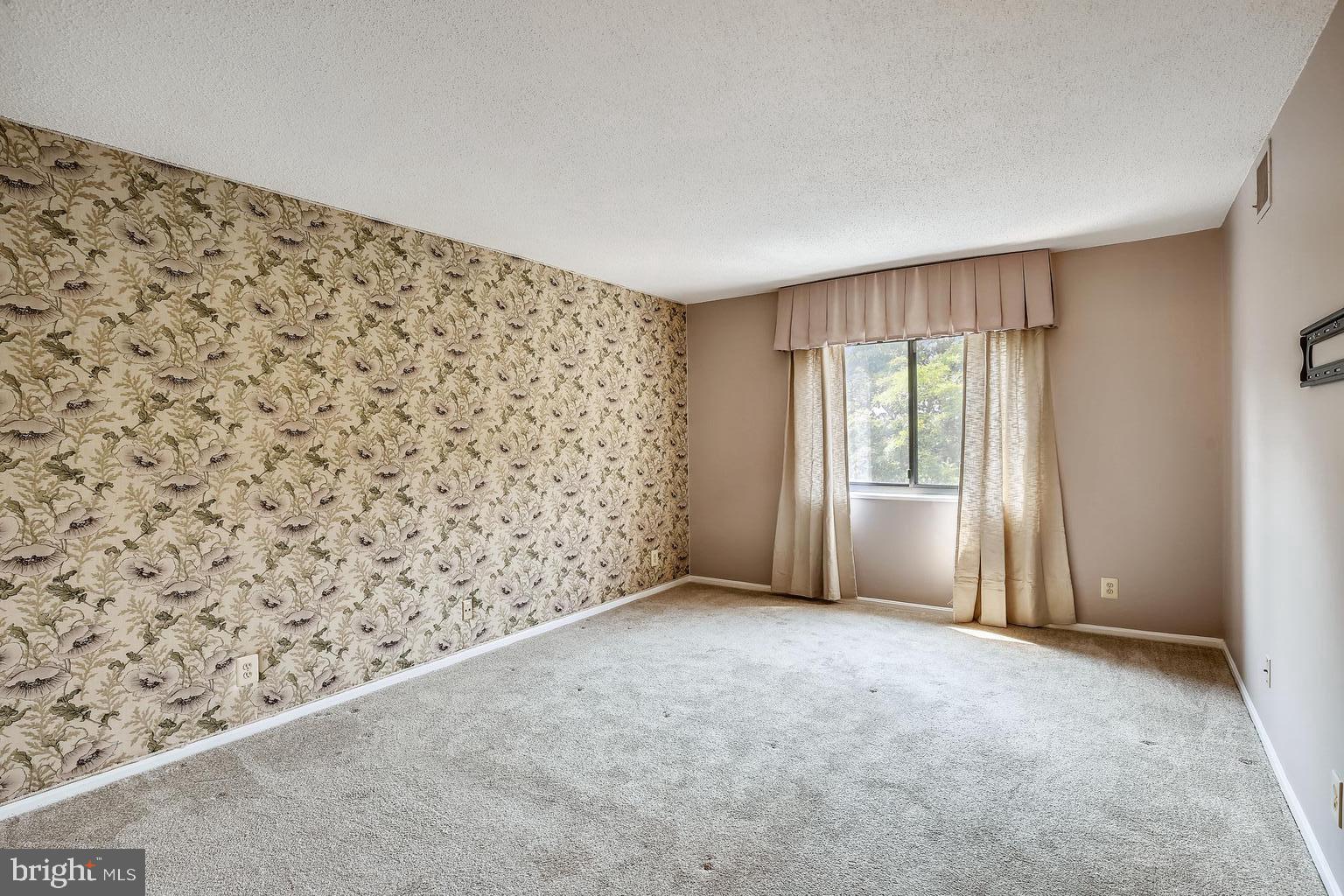 5902 MOUNT EAGLE DRIVE 310