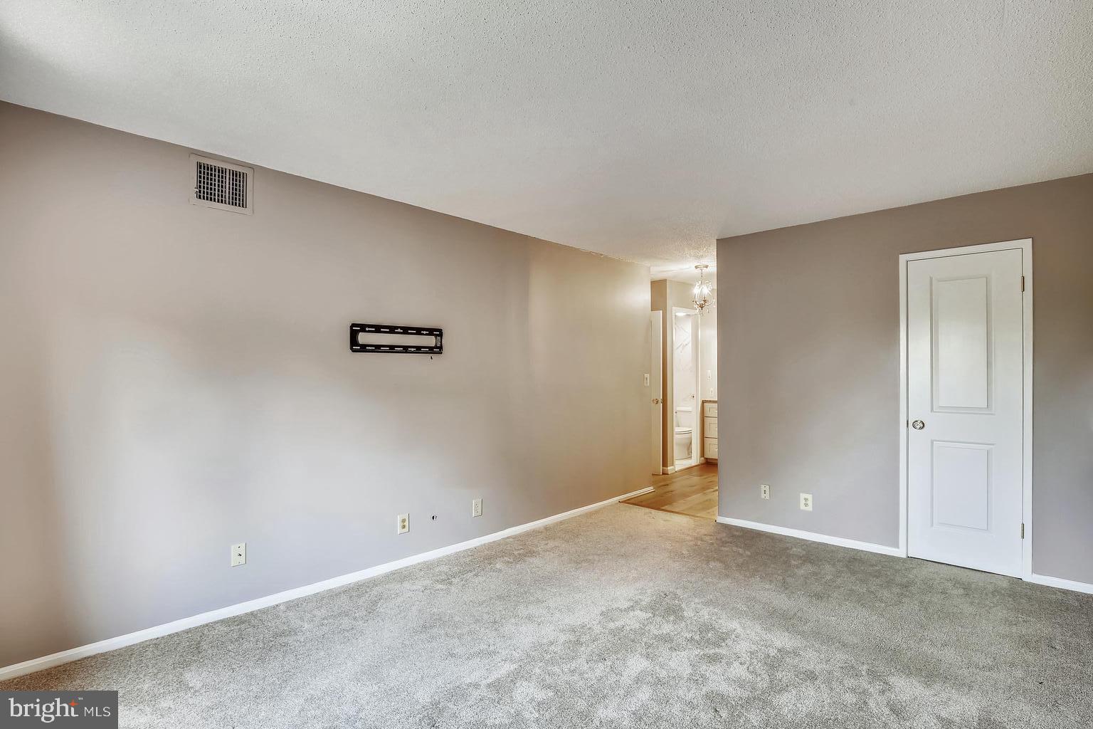 5902 MOUNT EAGLE DRIVE 310