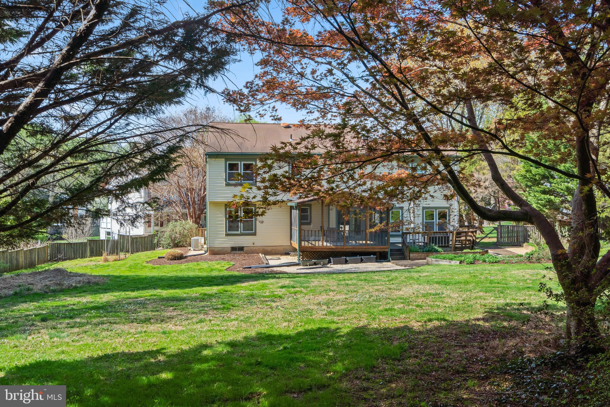 9605 BRONTE DRIVE
