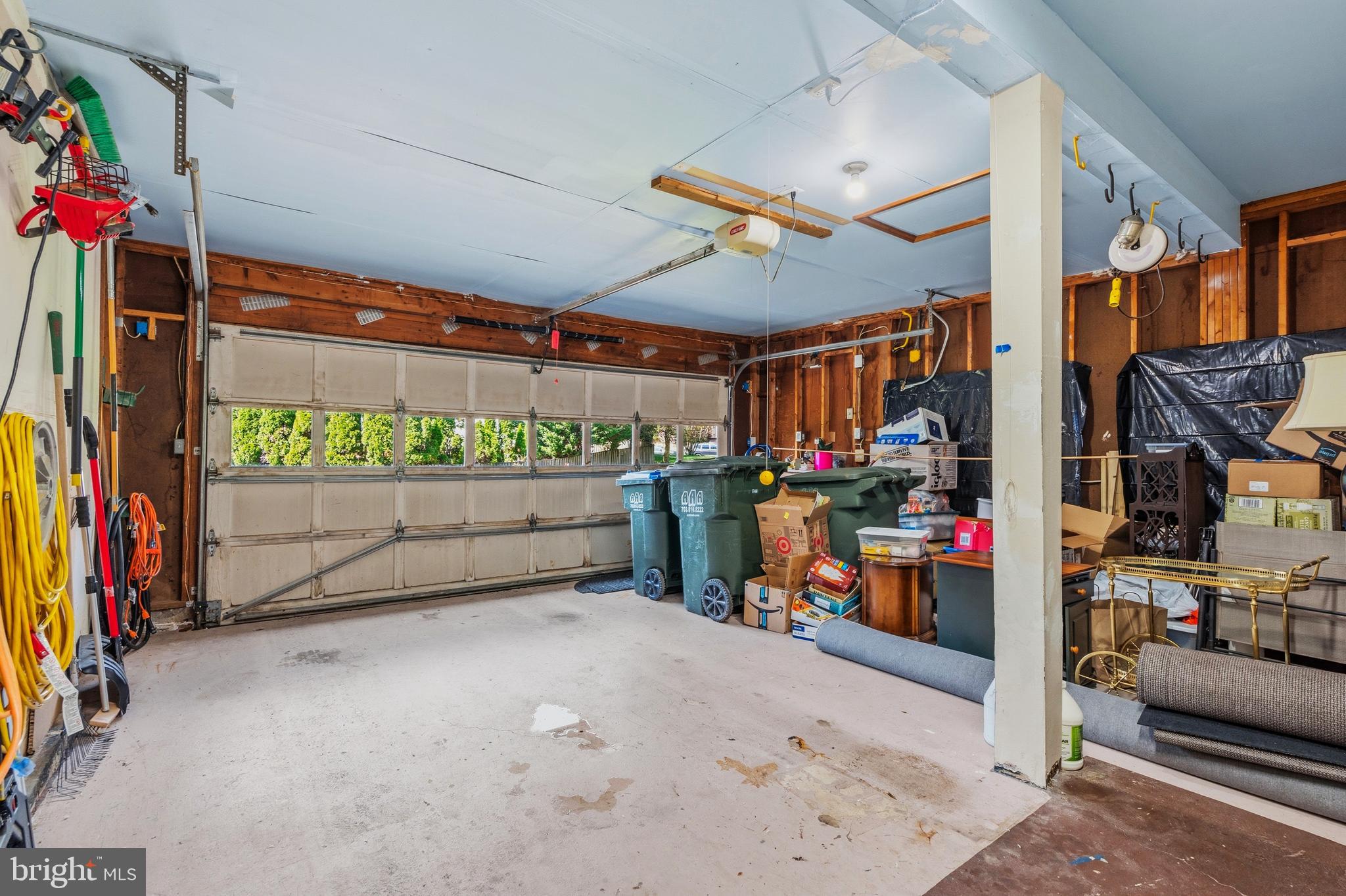 9605 BRONTE DRIVE