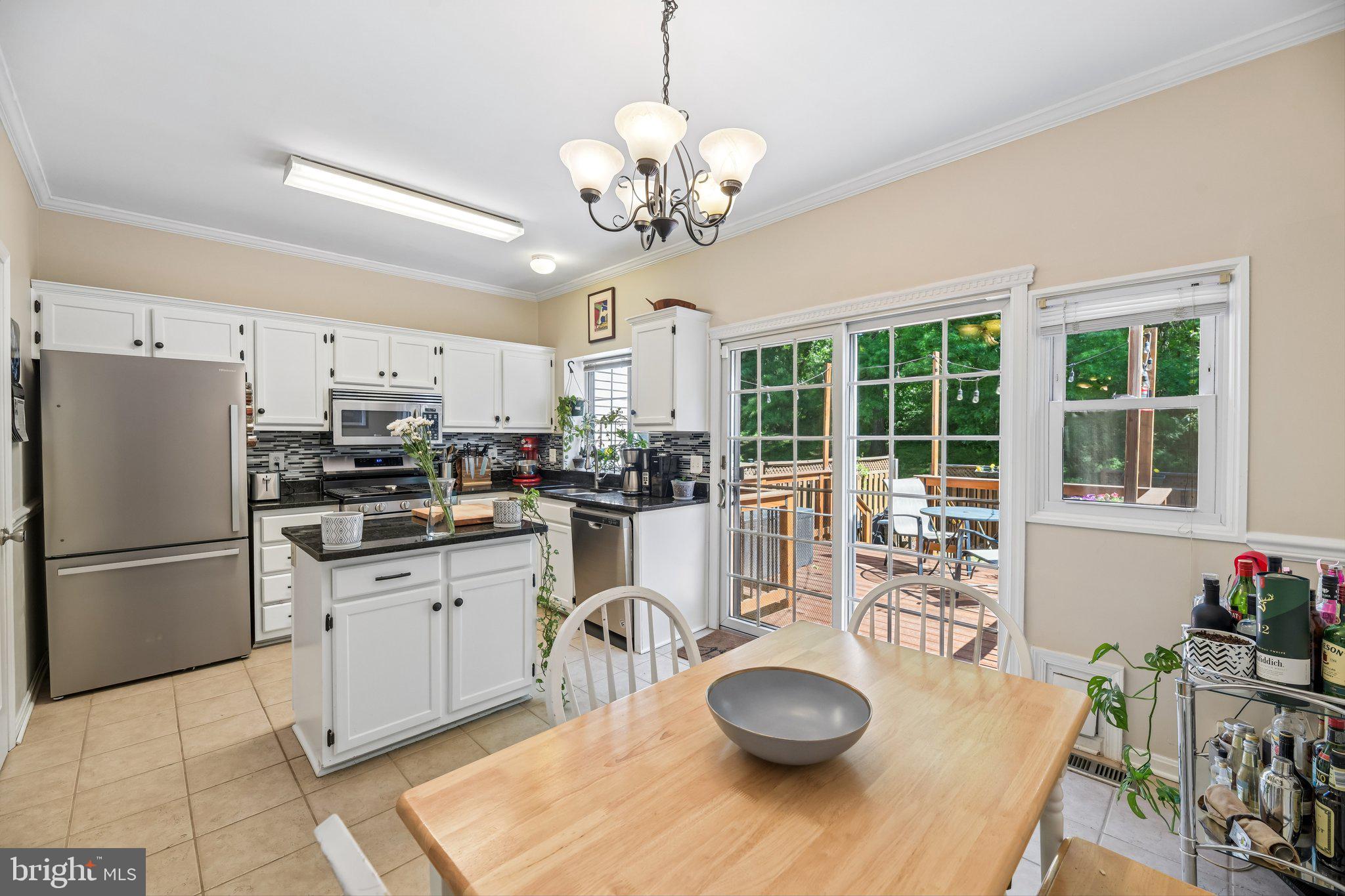 7134 WESTFIELD COURT