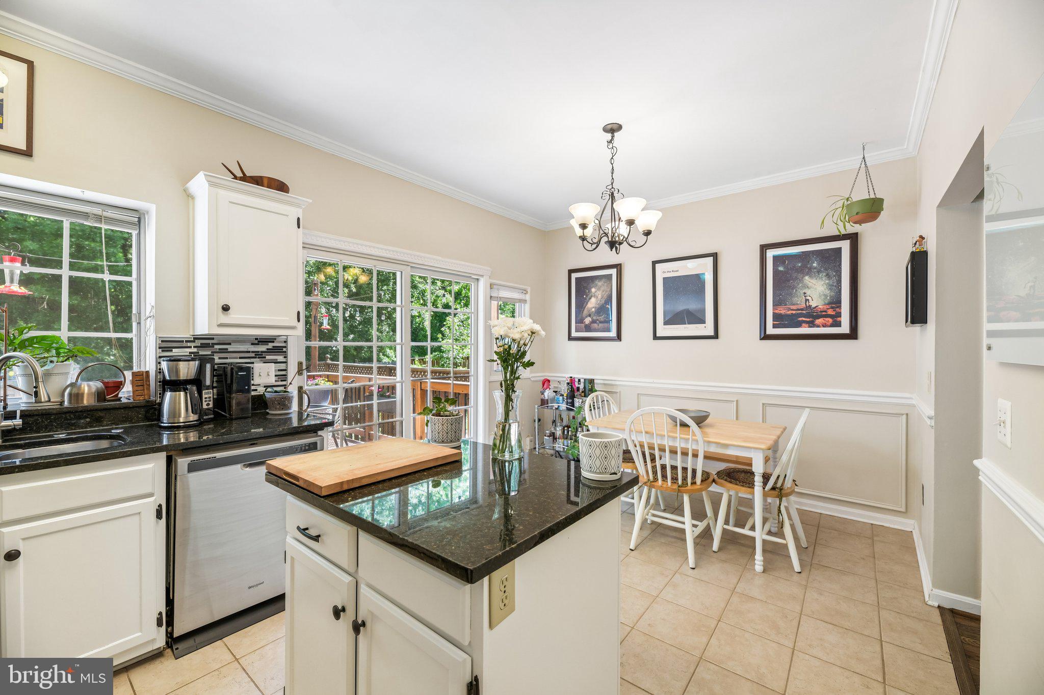7134 WESTFIELD COURT