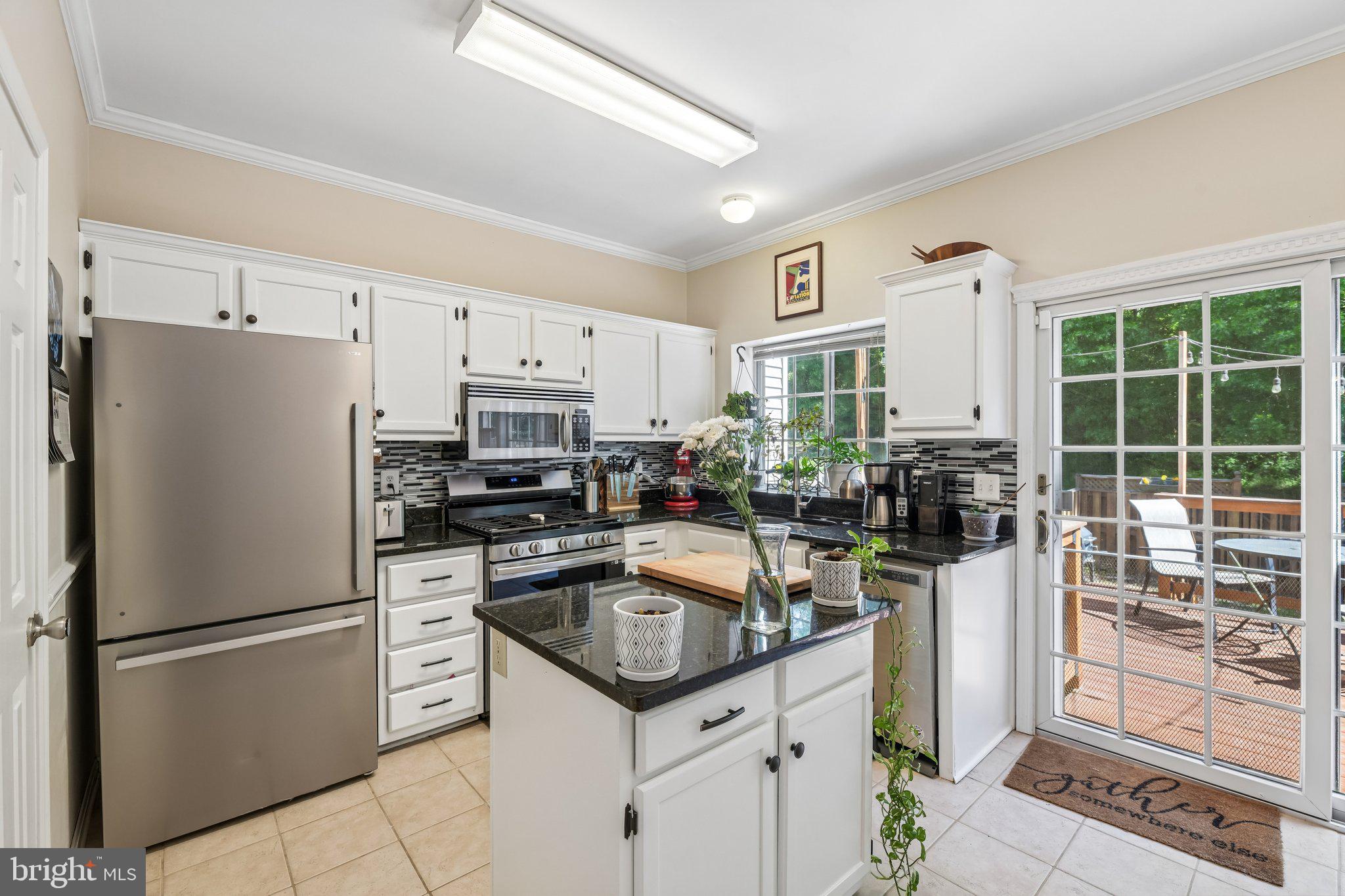 7134 WESTFIELD COURT