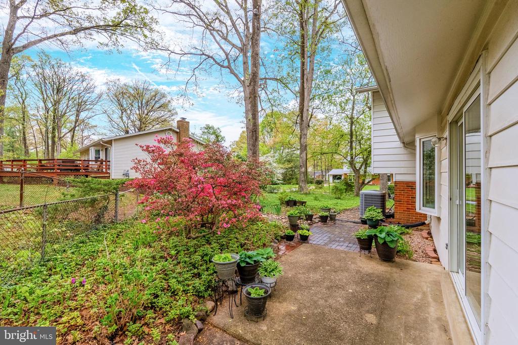 8717 HIGDON DRIVE