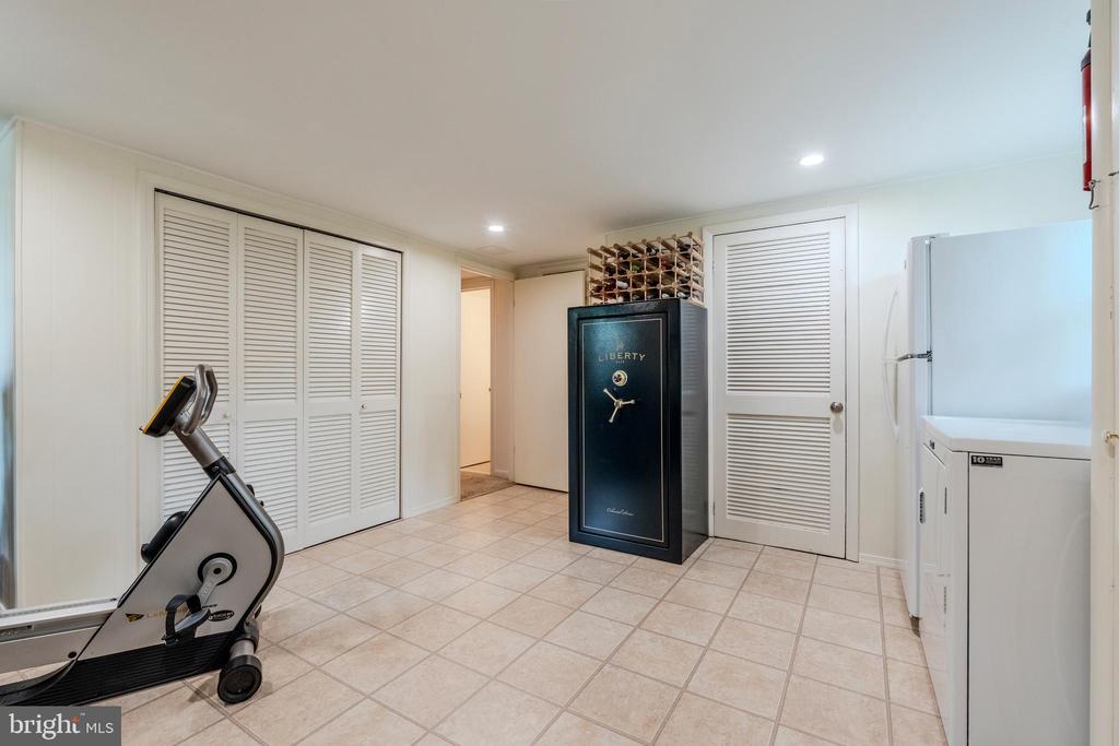 8717 HIGDON DRIVE