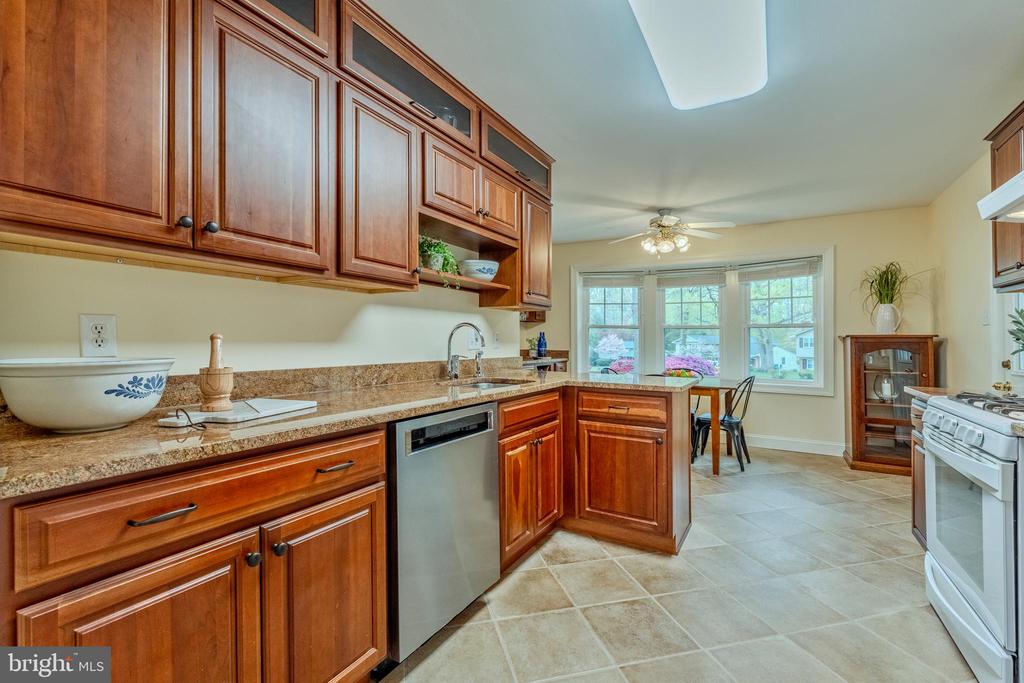 8717 HIGDON DRIVE