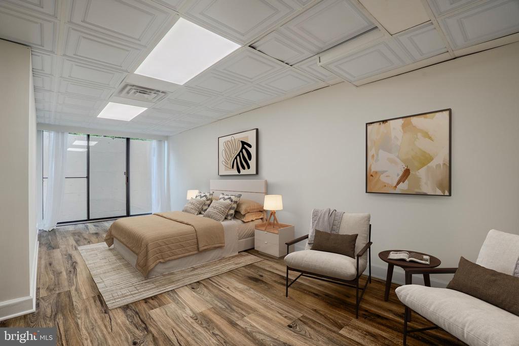 1800 OLD MEADOW ROAD Unit: 218