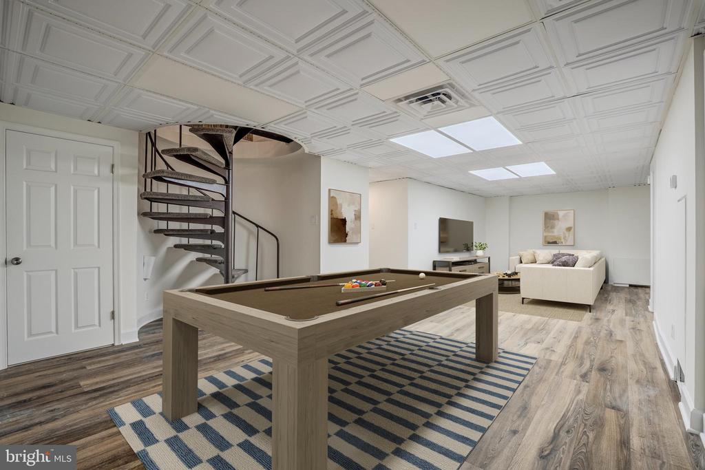 1800 OLD MEADOW ROAD Unit: 218