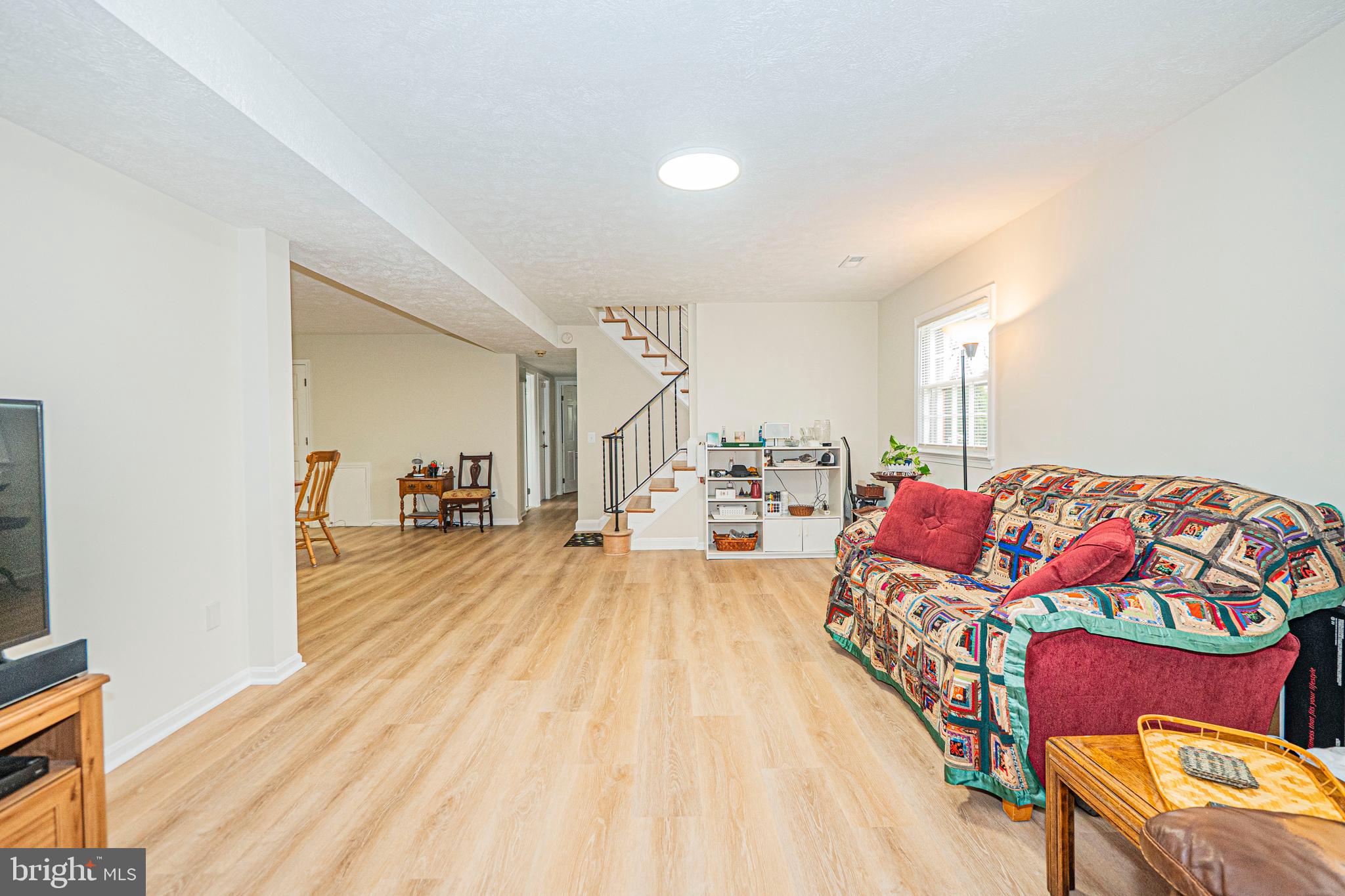 2419 CARON LANE